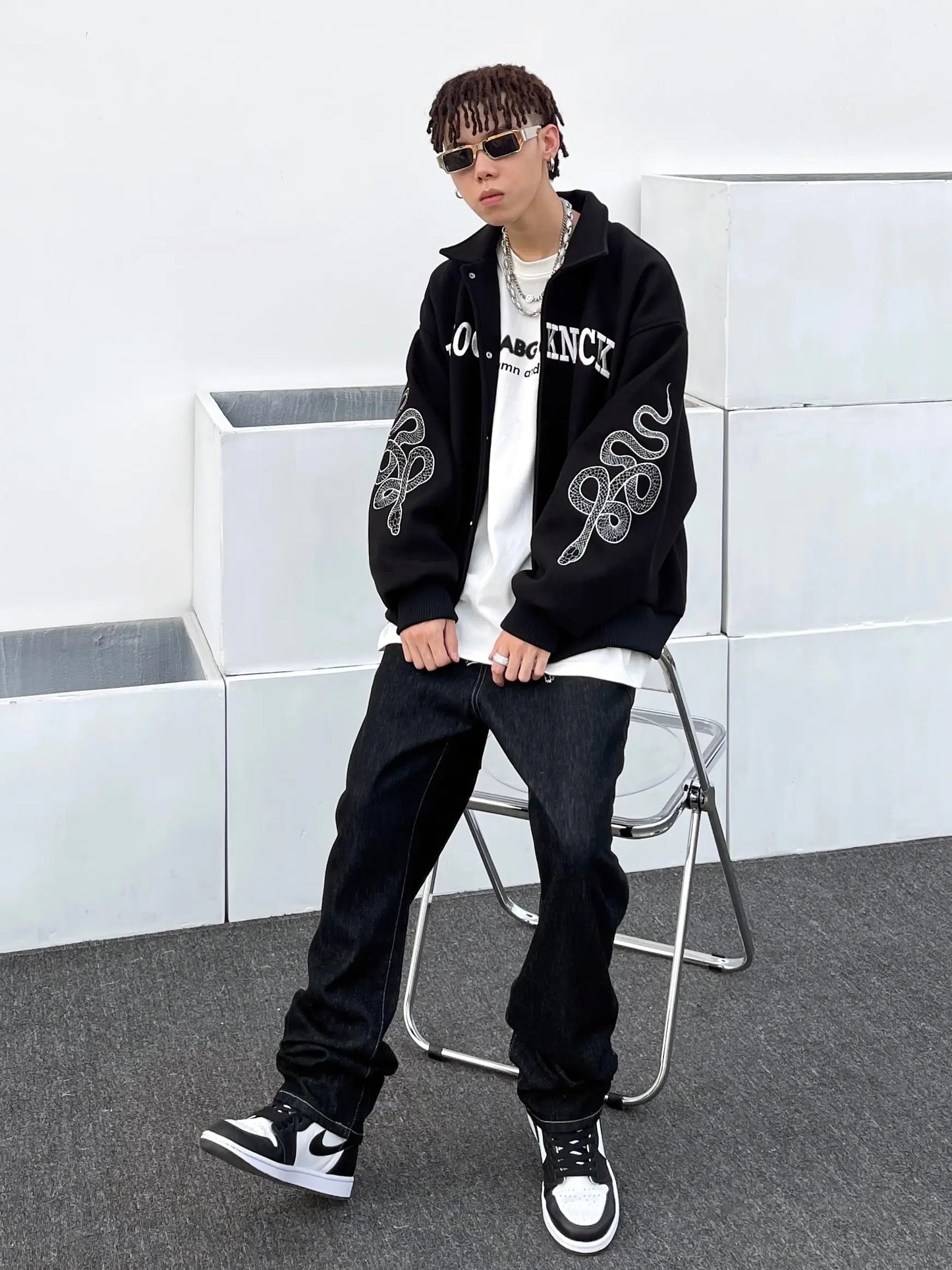 VibeFlex Jeans: Y2K Retro Meets Modern Swagger