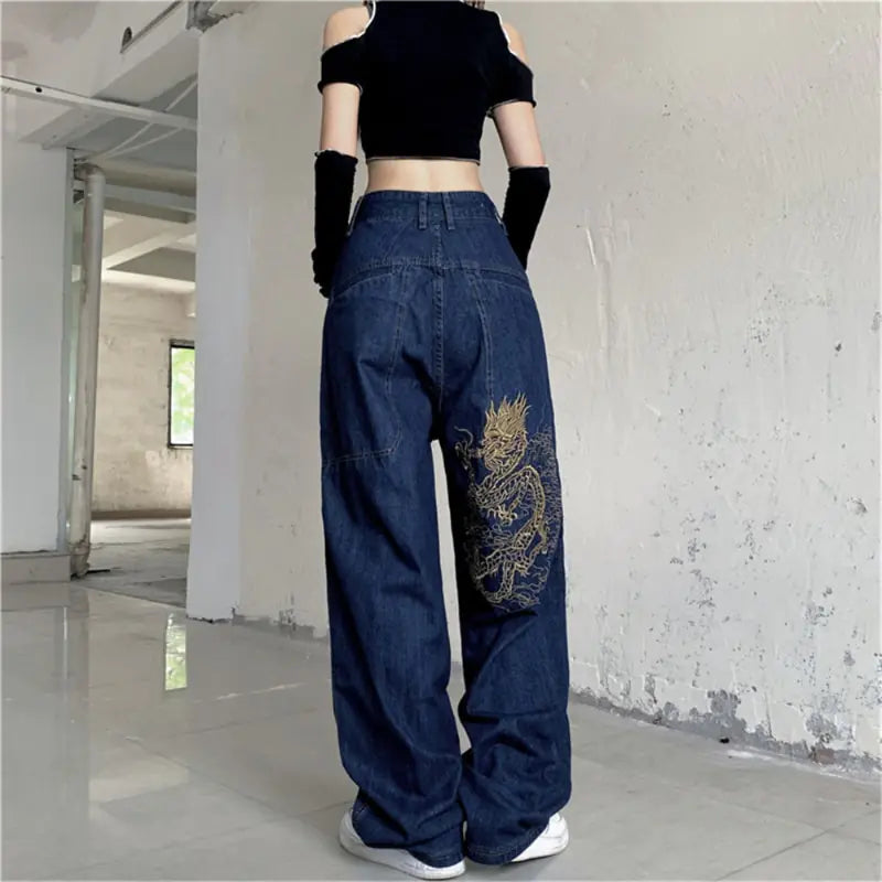 VegaVibe Retro: Sustainable Streetwear with Style